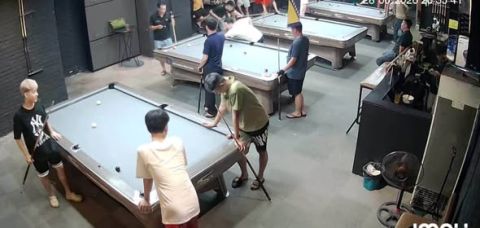 SANG NHƯỢNG CLB BILLIARDS CHUNG CƯ PHẠM VĂN ĐỒNG, HÀ NỘI