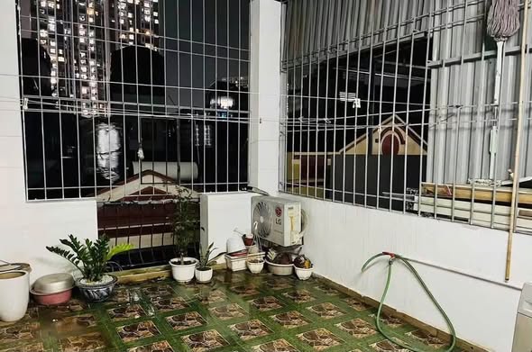 CHO THUÊ NHÀ ĐẸP – 38M² – 2 MẶT THOÁNG - NGÕ KHƯƠNG ĐÌNH