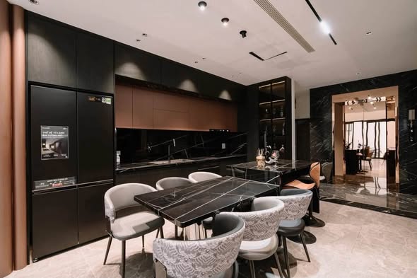 TÀI CHÍNH HƠN 13 TỶ TRUNG KÍNH - YÊN HOÀ- CẦU GIẤY - NGÕ THÔNG - 58M - MT 4M.