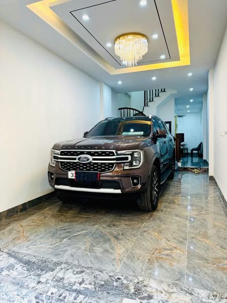 Nhà Gần TTTM AEON MALL Long Biên-DT 52m2² Xây 6Tầng Thang Máy Full Nội Thất , Ôtô