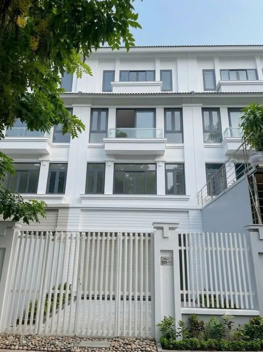 Nhỉnh 19 tỷ – SỞ HỮU NGAY NHÀ 144m² mặt tiền 6m khu D Gleximco Lê Trọng Tấn Dương Nội.
