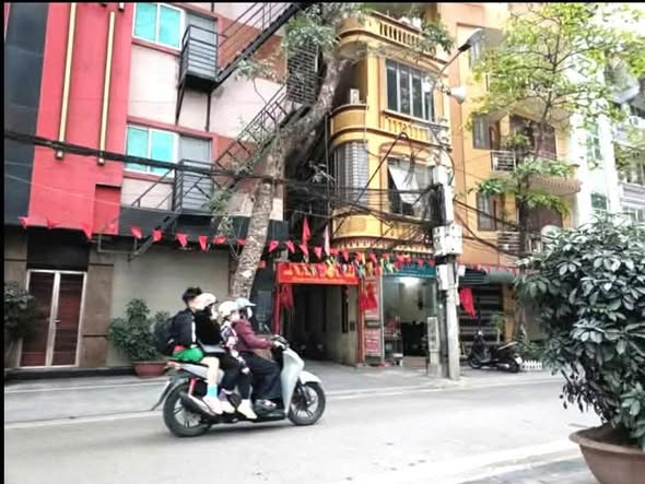 Nhỉnh 5 tỷ Lê Trọng Tấn - Thanh Xuân Hàng hiếm trong tầm giá. Nhỉnh 5 tỷ sở hữu ngay nhà 27m2 6 t...