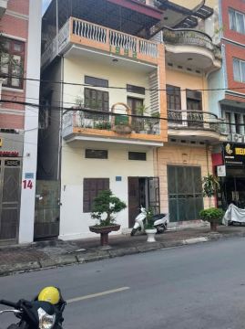 ( Không qua mô giới ) Vừa rồi có bác trả em 2ty em không bán . Giờ em cần tiền nên bán  gấp mảnh ...