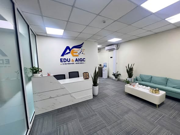 Cho thuê văn phòng 75m ngăn sẵn phòng - Trần Thái Tông - Cầu Giấy