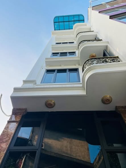 PHƯƠNG MAI – ĐỐNG ĐA | PHÂN LÔ | 8 TẦNG THANG MÁY | GARA Ô TÔ | Ô TÔ TRÁNH, VỈA HÈ