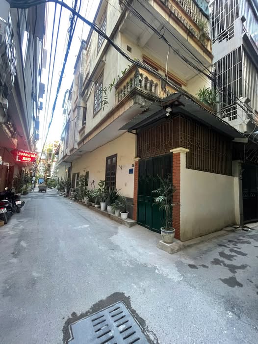 10 TỶ - ĐẤT ĐẸP NGÔ QUYỀN – 49 M – MT 14M – Ô TÔ ĐỖ - LÔ GÓC 3 THOÁNG