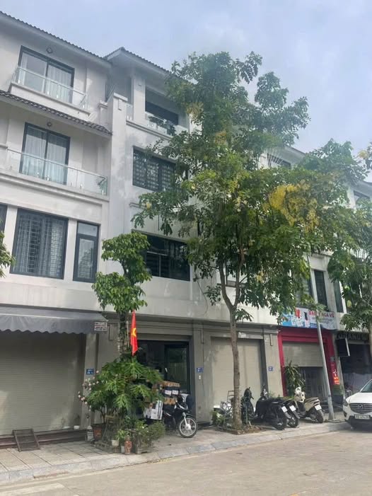 Chủ cần bán gấp căn lk tại khu C geleximco, Dương Nội