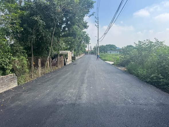 Nhỉnh 1 tỷ có lô đất 119,8m2  phun đất ở mặt tiền 5m bằng hậu Phú Mỹ( Phú Sơn) xã Vật Lại- Hà Nội