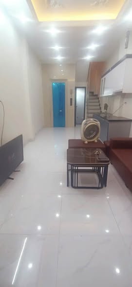 Cho thuê nhà xây mới có thang máy ngõ 335 đường Xuân Đỉnh - Từ Liêm CÓ THANG MÁY