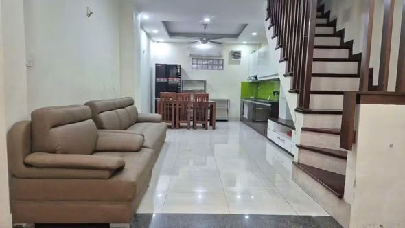 CHO THUÊ NHÀ NGUYÊN CĂN NGUYỄN VĂN CỪ – 48M² x 4 TẦNG + TUM – FULL NỘI THẤT – 15TR/THÁNG