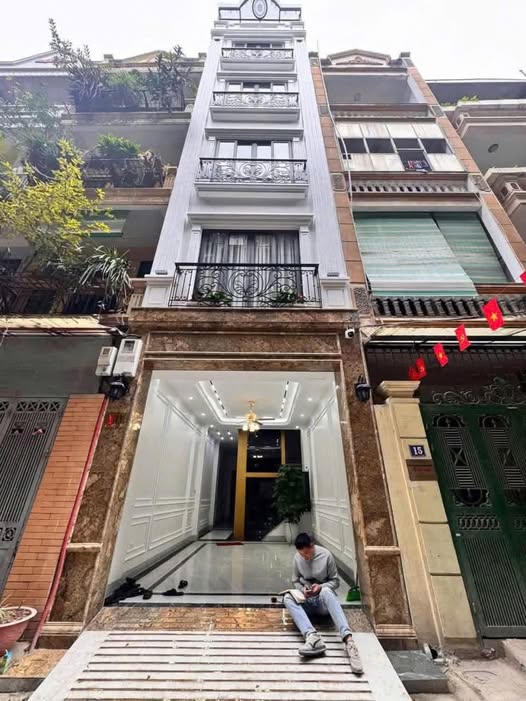 Cho thuê nhà mặt phố Kim Mã, Ba Đình