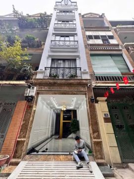 Cho thuê nhà mặt phố Kim Mã, Ba Đình