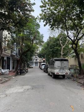61m2, kđt Đền Lừ, gần hồ, giá rất hợp lý.