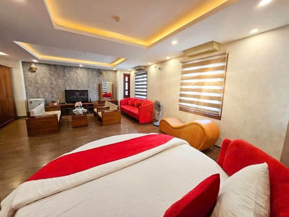 Bán gấp Khách sạn 26 phòng - Rẻ nhất Cầu Giấy