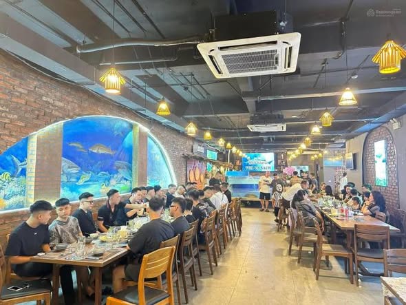 Cho thuê mbkd toà nhà mặt phố Trần Khát Chân, Hai Bà Trưng.