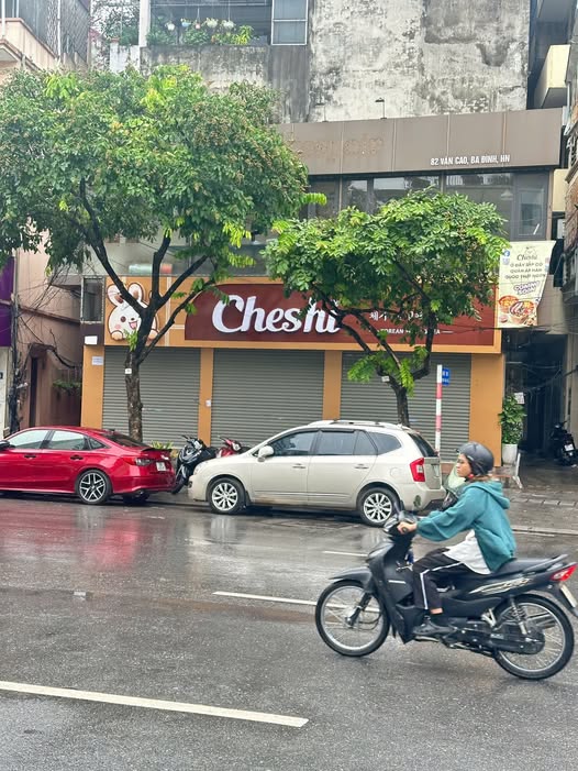 CHO THUÊ NHÀ 82 MẶT PHỐ VĂN CAO- LIỄU GIAI - BA ĐÌNH - GIÁ CHO THUÊ : 29 TRIỆU/ THÁNG