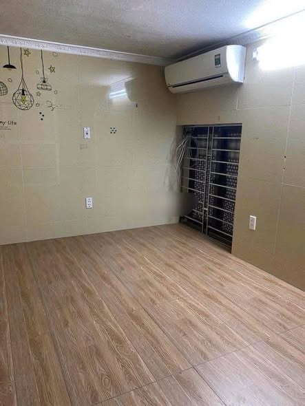CHO THUÊ NHÀ NGÕ 341 ĐỘI CẤN – BA ĐÌNH | 29M² × 4 TẦNG – 2PN – 7TR