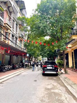SIÊU PHẨM PHÂN LÔ - LÔ GÓC - DT 60M - Ô TÔ TRÁNH, VỈA HÈ - KINH DOANH ĐỈNH