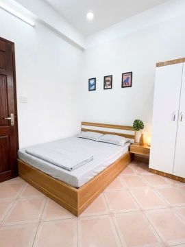 Cho Thuê Phòng Mặt Phố Nguyễn Khánh Toàn - Điều Hoà, Nóng Lạnh - 2,5Triệu - Giờ Giấc Tự Do - Đóng...