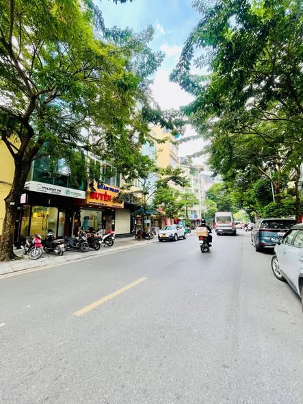 NHÀ MỚI THANH TRÌ GẦN TRƯỜNG CẤP 3 ĐM