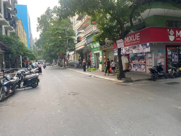 ( 25.7 TỶ ) Ô TÔ TRÁNH VỈA HÈ PHÂN LÔ CHÙA BỘC - ( 60M x 5 TẦNG THANG MÁY ) - MUA GIỮ TIỀN & LÀM ...