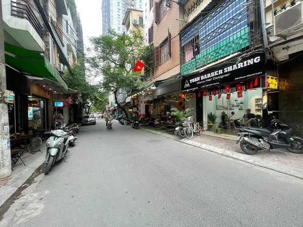 ( 18.2 TỶ ) Ô TÔ PHỐ THÁI HÀ DIỆN TÍCH LỚN TẦNG 2 ĐUA 80M - ( 66M x 5 TẦNG ) - LÔ GÓC MUA GIỮ TIỀ...