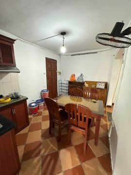 Cho thuê căn hộ tầng 5 TT K8 Thành Công - Ba Đình - Ngõ 12 Láng Hạ