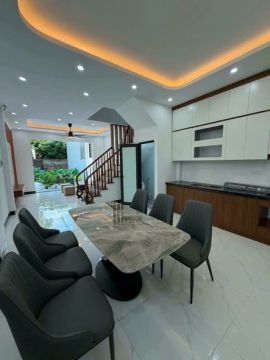 Nhỉnh 4 tỷ nhà mới 4T tại Song Phượng Đan Phượng