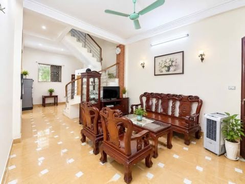 BÁC TRƯƠNG CHÍNH CHỦ BÁN NHÀ LONG BIÊN