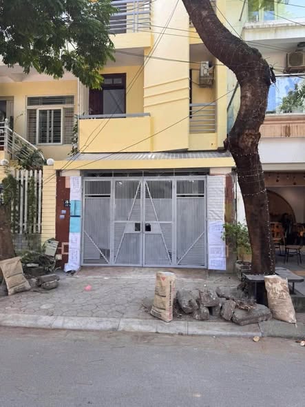 Cho thuê nhà nguyên căn tại Khu đô thị Văn Quán, Hà Đông: