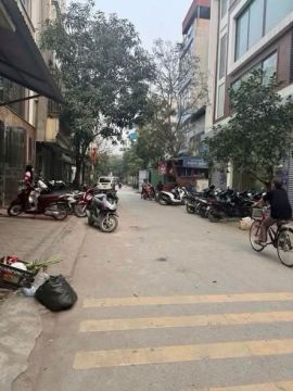 PHÂN LÔ KHU ĐÔ THỊ LINH ĐÀM – 60M² x 5 TẦNG – Ô TÔ VÀO NHÀ – VỈA HÈ RỘNG – HƠN 19 TỶ.