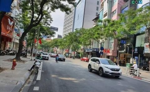13.9 TỶ - BÁN NHÀ THÁI HÀ - 36M2 x 4T - ÔTÔ TRÁNH - ĐỖ CỬA - VỈA HÈ - SỔ VUÔNG.