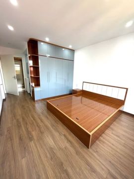 Giảm Sốc 8.45 tỷ Trần Thái Tông 45m 5 tầng