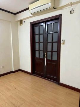 CHO THUÊ CĂN HỘ TẬP THỂ phố Ngọc Khánh (gần phố Kim Mã), Ba Đình
