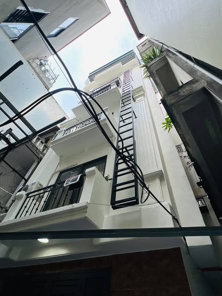 Bán nhà Hoàng Hoa Thám, mặt tiền 4.8m, 73m², 6 tầng – 16.5 tỷ