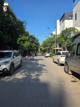 10.5 tỷ nhà Xuân Đỉnh, 45m2, 6 tầng, thang máy