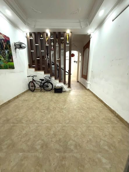 ĐỊNH CÔNG THƯỢNG – CĂN HIẾM TẦM TIỀN 12,5 TỶ