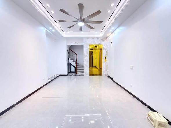 SIÊU PHẨM 7 TẦNG THANG MÁY TẠI TÔN ĐỨC THẮNG, ĐỐNG ĐA.