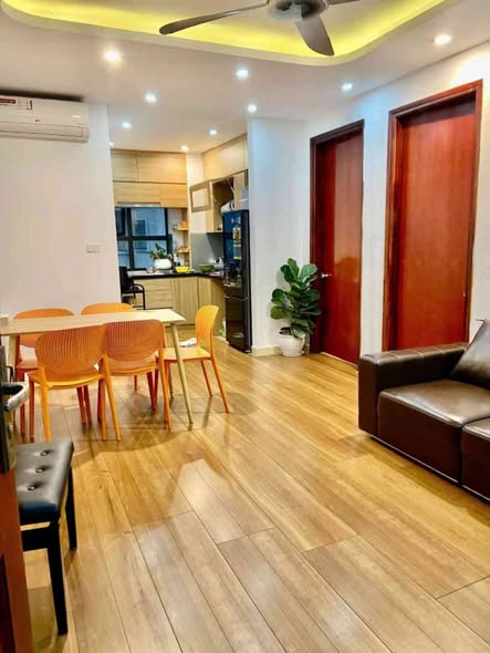 3,97 tỷ, Căn hộ chung cư Tại Phạm Văn Đồng 2 ngủ, vs, khách, bếp đầy đủ nội thất đẹp, tầng cao th...