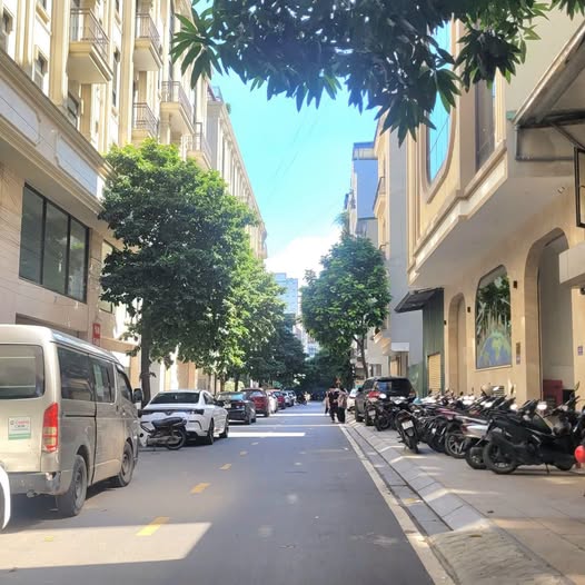 LIỀN KỀ HIMLAM - VẠN PHÚC - 2 MẶT ĐƯỜNG Ô TÔ TRÁNH- KIẾN TRÚC CHÂU ÂU-SIÊU PHẨM KINH DOANH VĂN PH...
