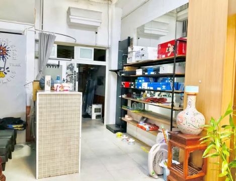 SANG NHƯỢNG SHOP GIÀY – VỊ TRÍ ĐẸP, VÀO TRƯNG BÀY SẢN PHẨM LÀ KINH DOANH NGAY