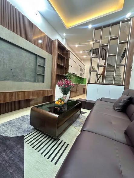 Cho thuê nhà nguyên căn 5 tầng, ngõ 394 Mỹ Đình