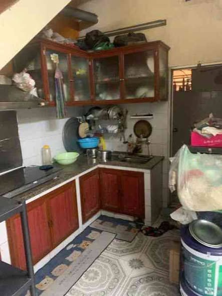 BÁN ĐẤT TẶNG NHÀ GIÁ TỐT NHẤT PHỐ Ô CÁCH VIỆT HƯNG .