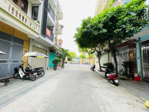 Hiếm #nhỉnh 13 TỶ - có ngay nhà VIỆT HƯNG - PHÂN LÔ VỈA HÈ - Ô TÔ TRÁNH - KINH DOANH ĐỈNH