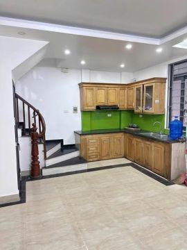 Cho thuê nhà 96 Đại Từ - ĐỊnh CÔng- Hoàng Mai