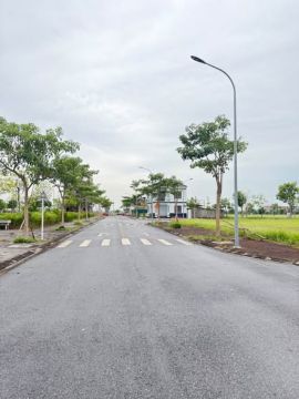 HÀNG HIẾM TRẦN SƠN – ÁP GÓC 120M², CẠNH KHU TÁI ĐỊNH CƯ GIA BÌNH MỚI!