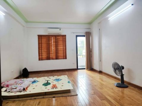 CHO THUÊ NHÀ NGÕ 173 HOÀNG HOA THÁM, BA ĐÌNH, 5 TẦNG, NGÕ THÔNG, Ô TÔ ĐÔ CỬA