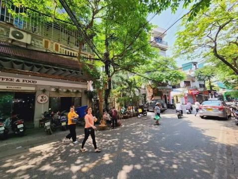 nhà mặt phố cổ Hoàn Kiếm, 65m, mặt tiền 6m, kinh doanh ngày đêm