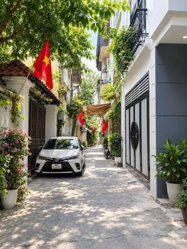 TRUNG TÂM HOÀNG MAI - LÔ GÓC 2 THOÁNG - TẦM 5,5 TỶ
