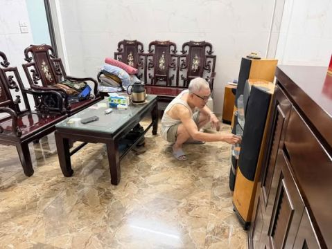 Cho thuê nhà ở ngõ Cẩm Văn , Tôn Đức Thắng, Đống Đa. 8.5tr